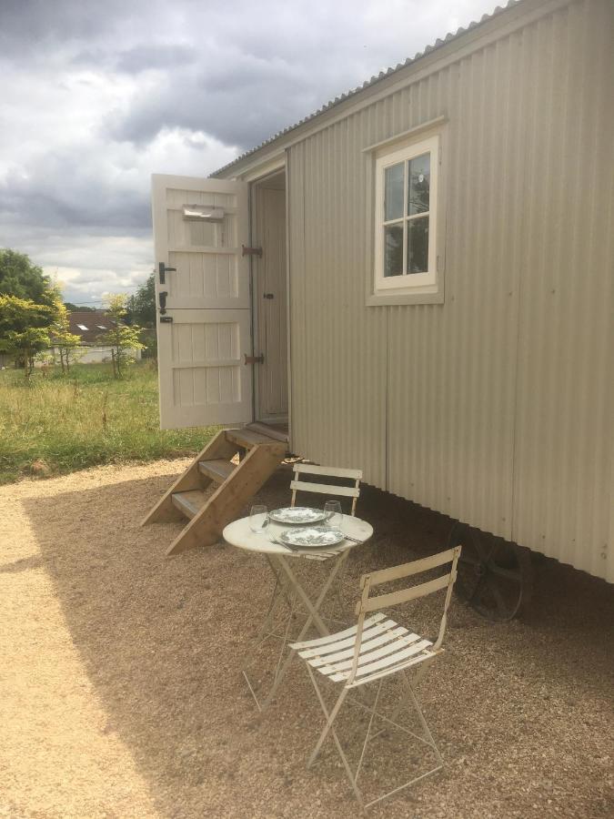 Southwick  Romantic Secluded Shepherd Hut Hares Rest מראה חיצוני תמונה