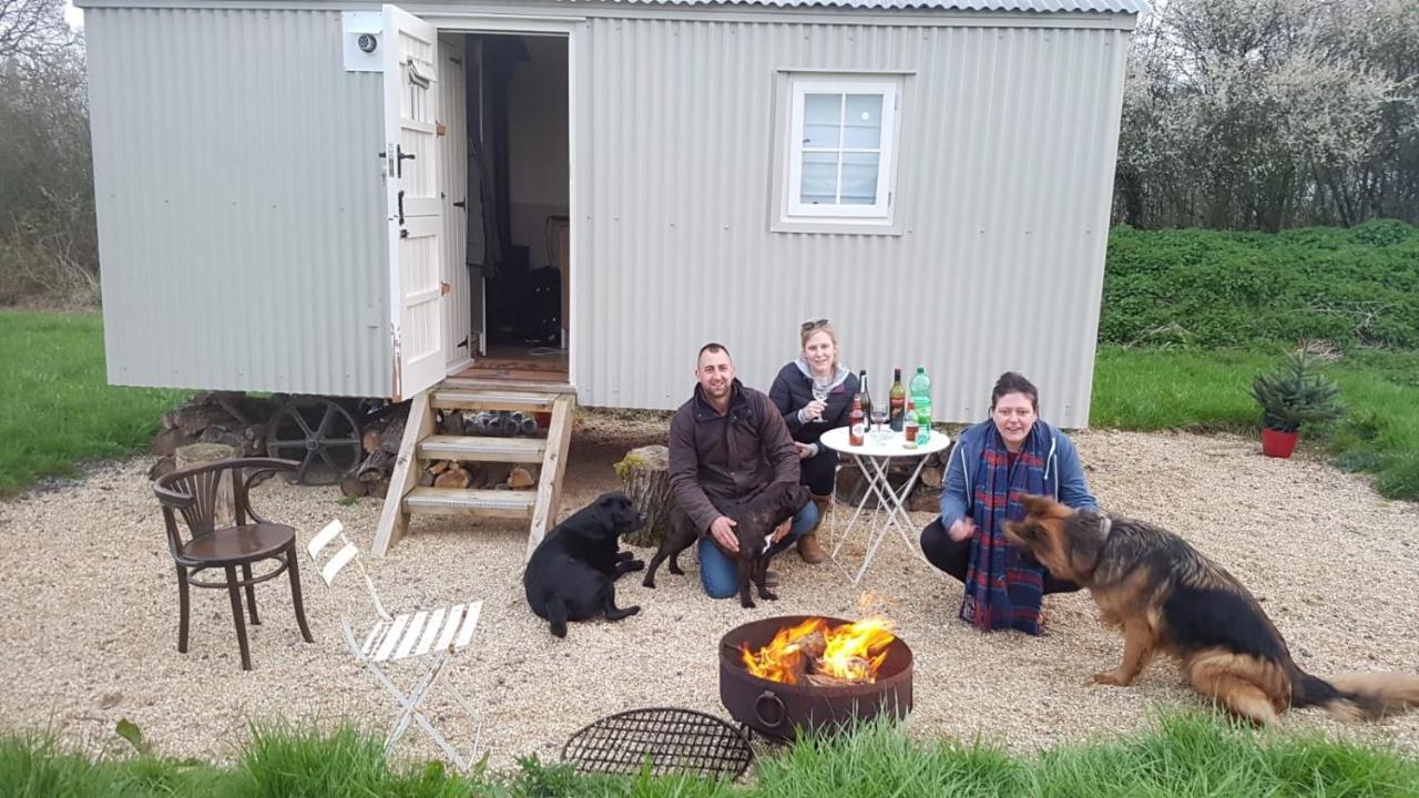 Southwick  Romantic Secluded Shepherd Hut Hares Rest מראה חיצוני תמונה